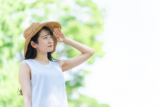 夏の皮脂・汗による化粧崩れを防ぐBBクリーム活用法｜BBクリームの桜花媛